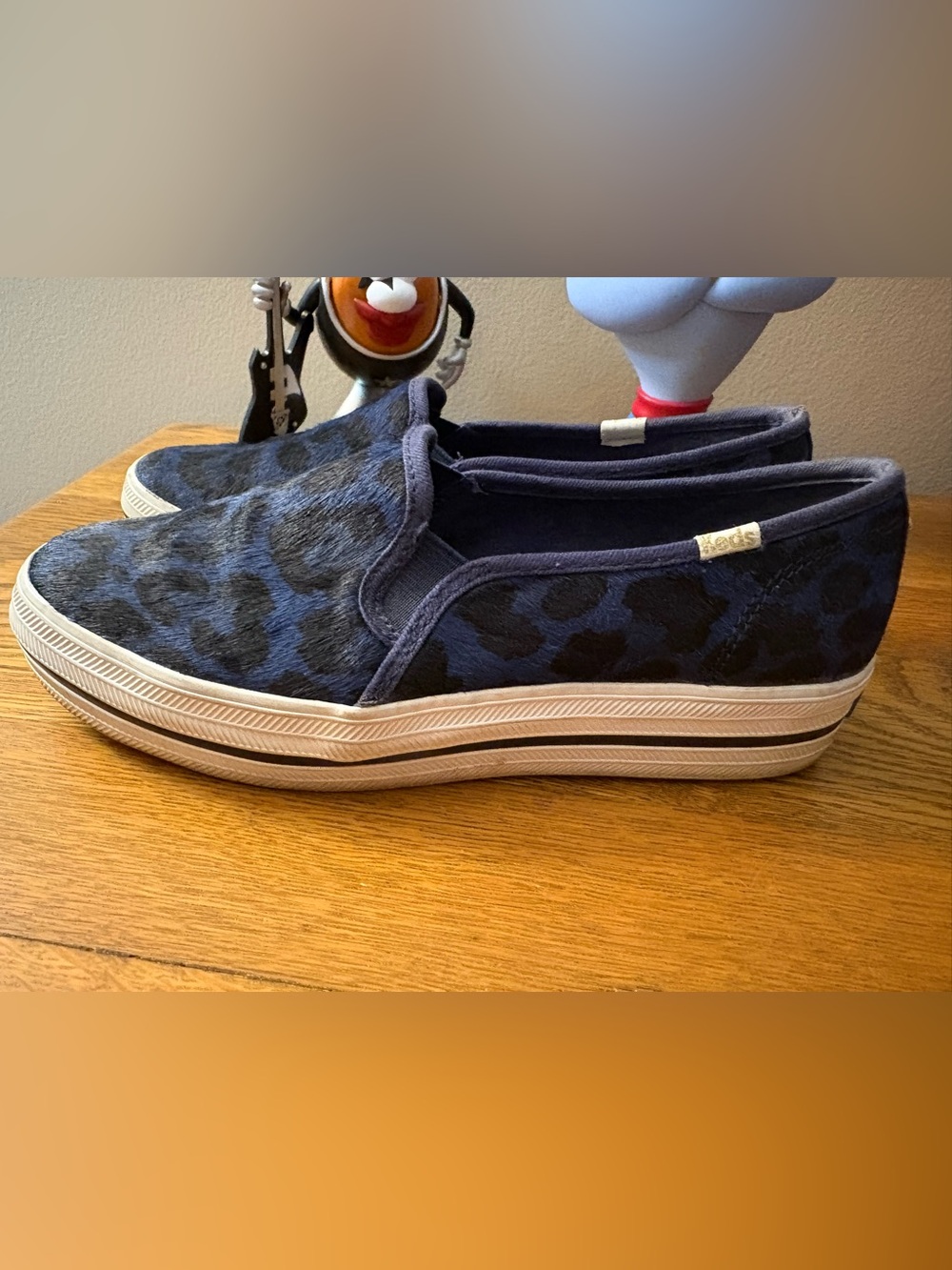 KedsXKate Spade blue leopard slip on sneakers. Women’s 7.